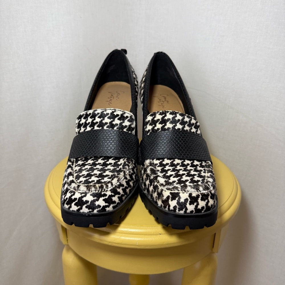 Crown Vintage Platform Loafers